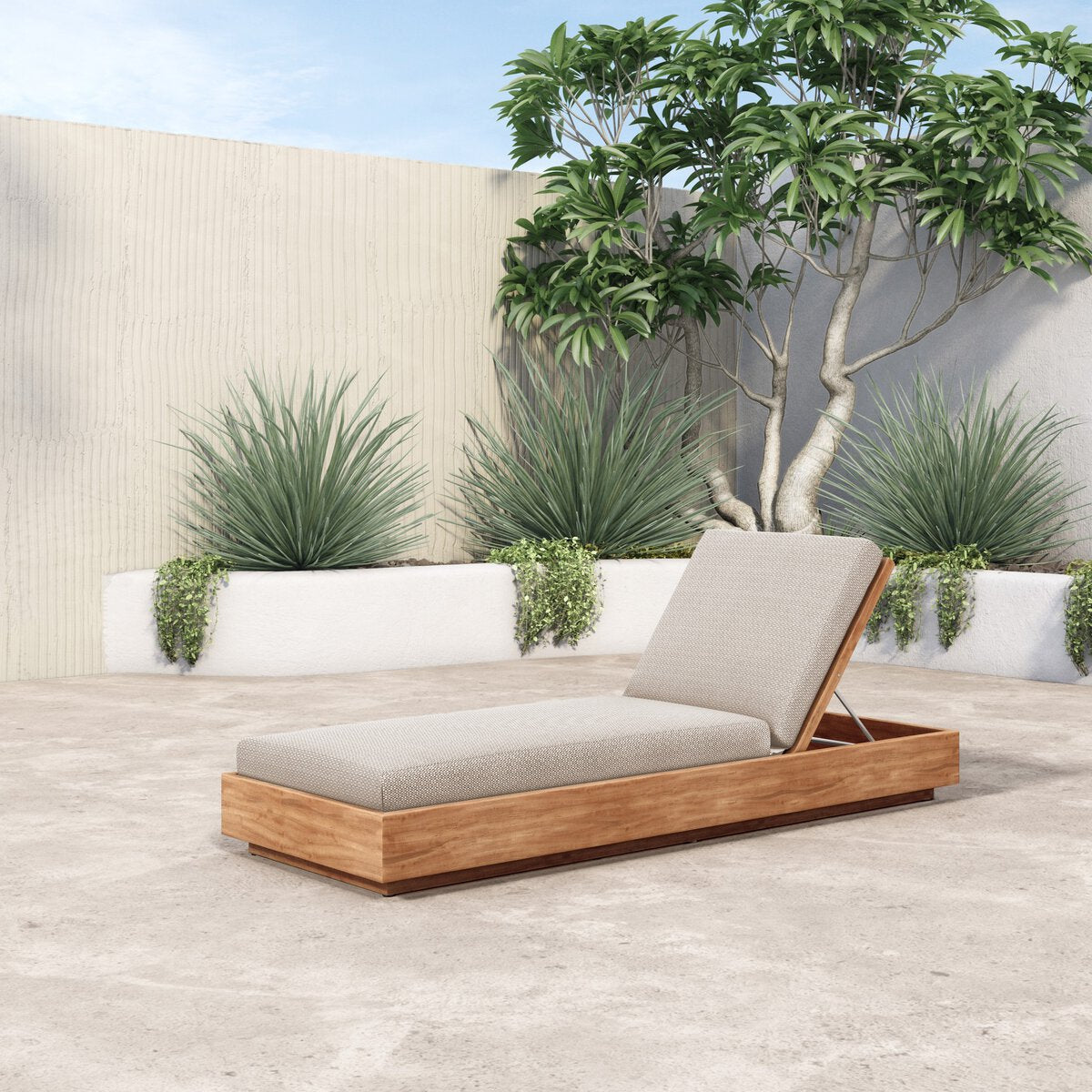 Kinta Outdoor Chaise Lounge