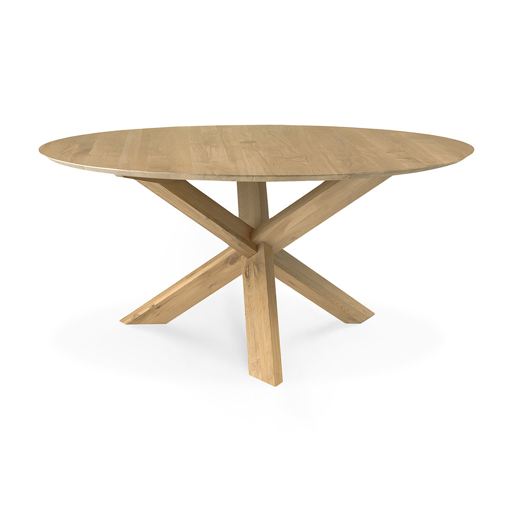 circle japandi dining table