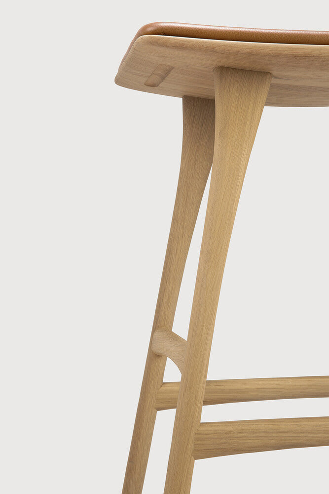 Osso Counter Stool