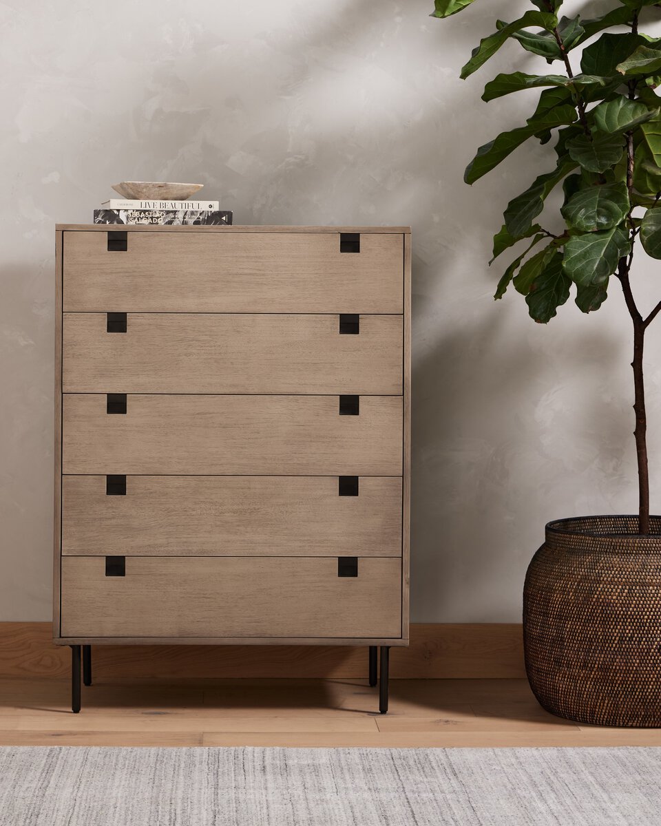 Carly 5 Drawer Dresser