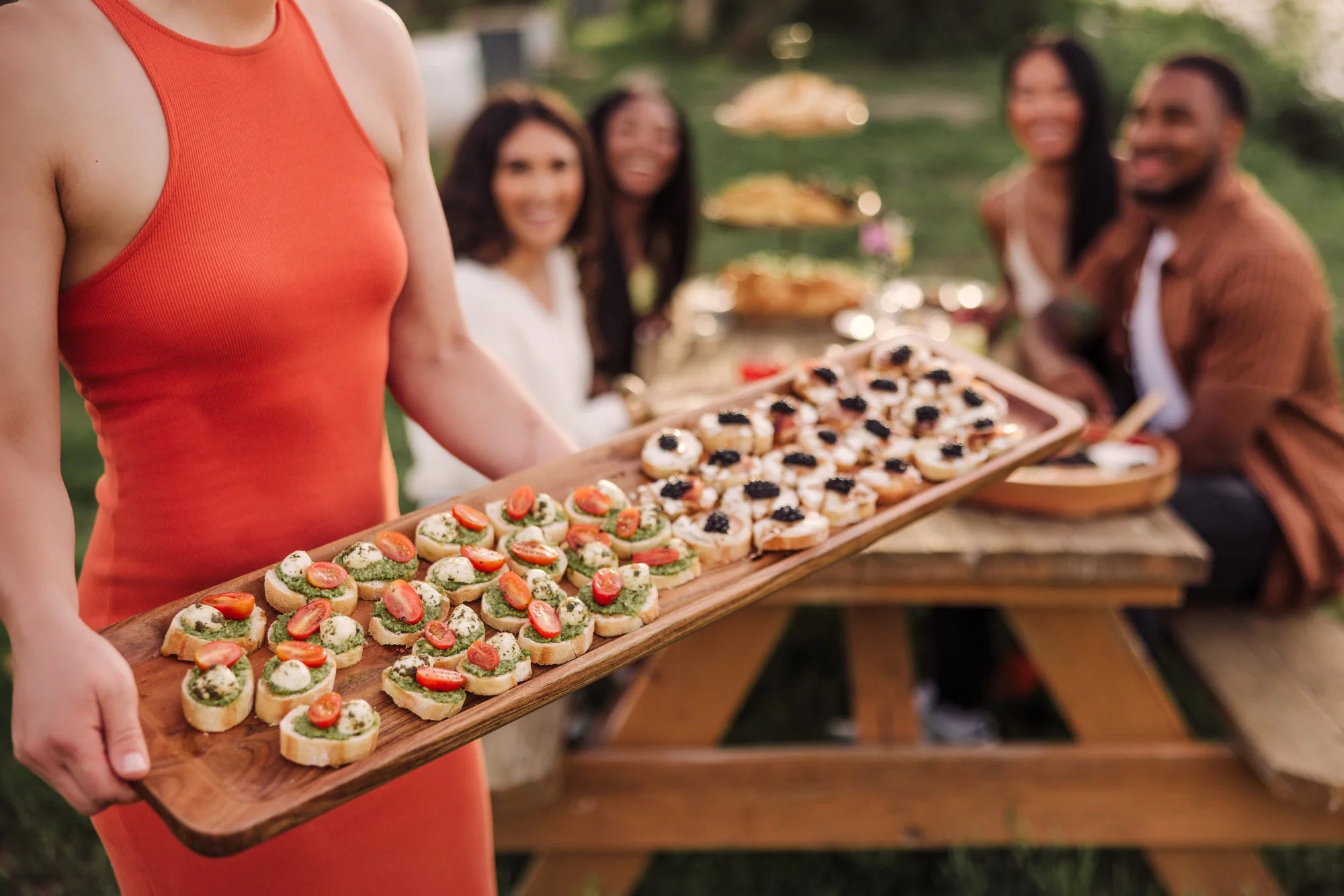 Canapé 36" Appetizer Serving Tray