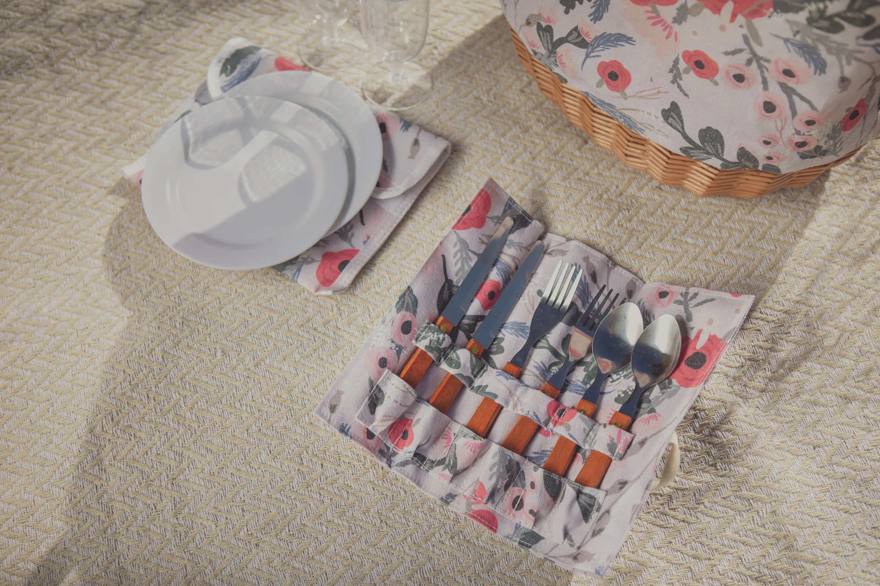 Promenade Picnic Basket