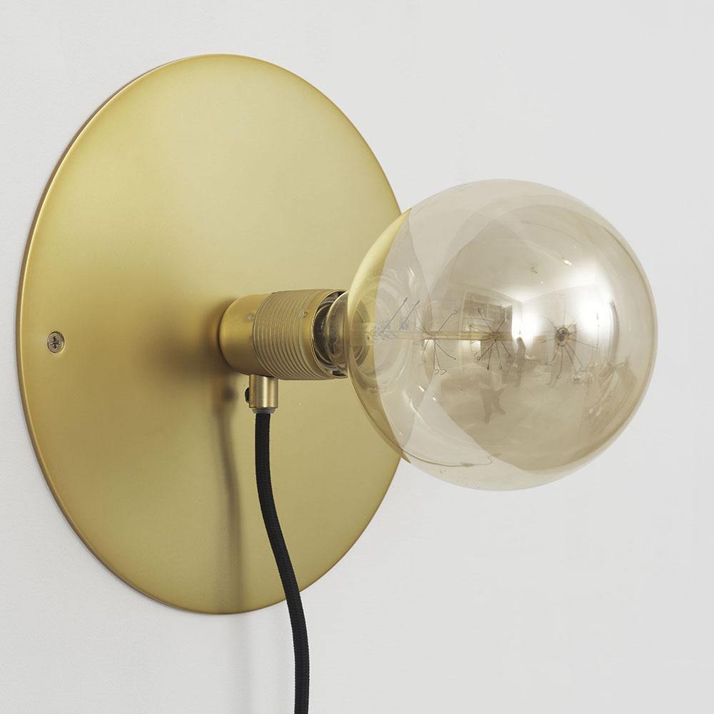 FRAMA LIGHTING - E27 Wall Sconce