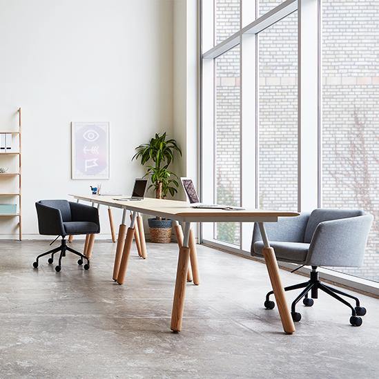 Gus Modern FURNITURE - Radius Task Chair