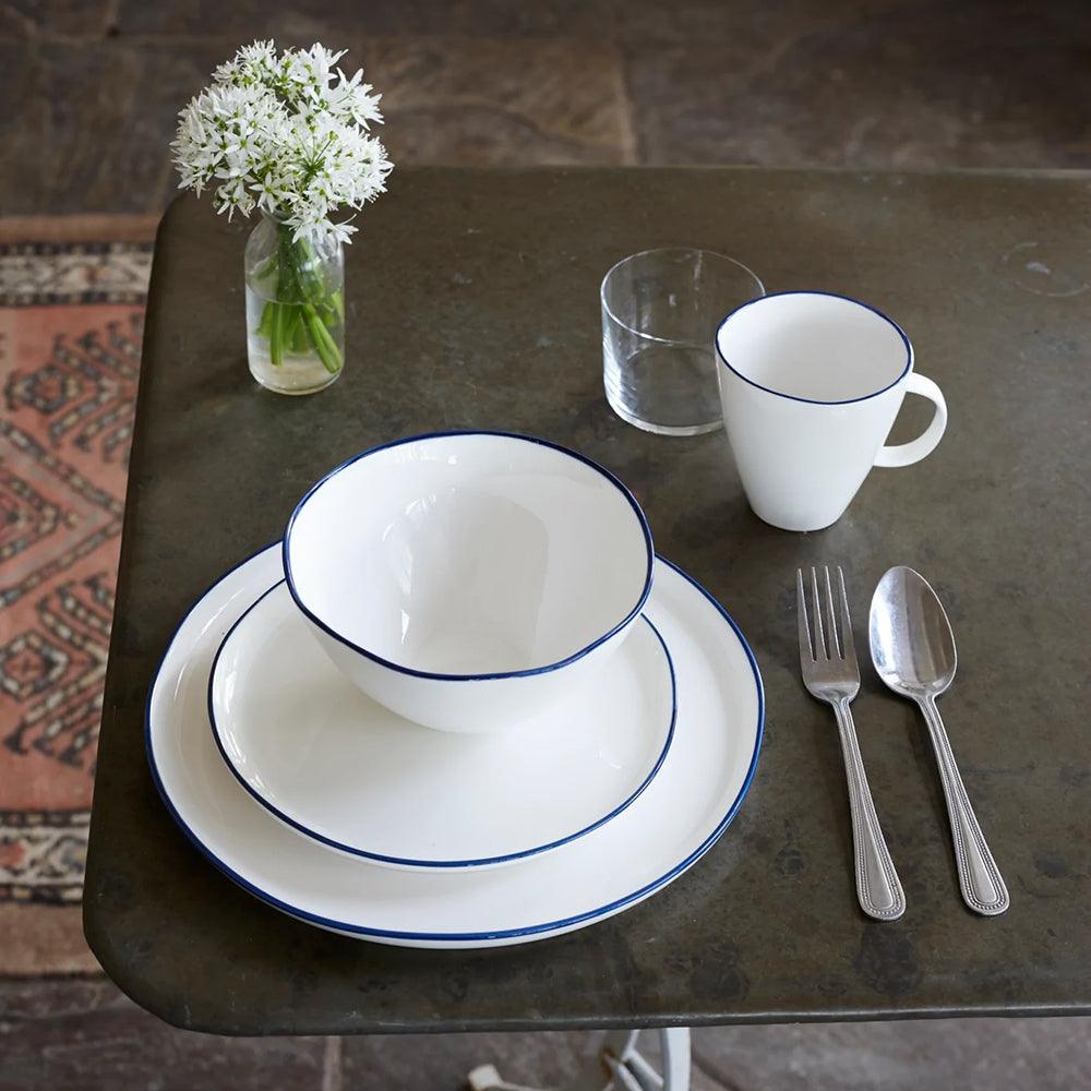 Canvas TABLETOP - Abbesses 16-Piece Dinnerware Set