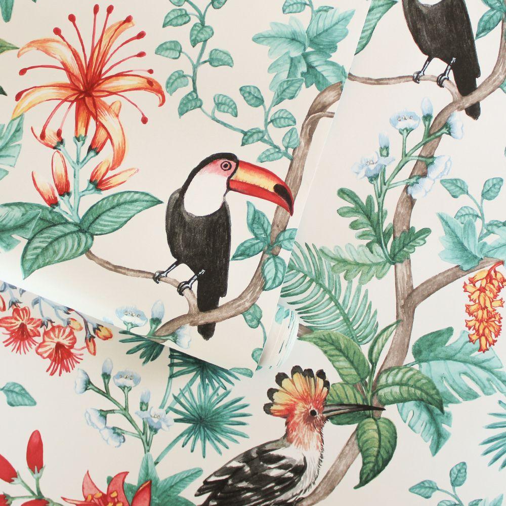 Tempaper Designs LIFESTYLE - Birds of Paradise Coconut Cream Peel and Stick Wallpaper