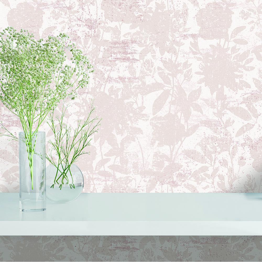 Tempaper Designs LIFESTYLE - Garden Floral Dusted Pink Peel and Stick Wallpaper