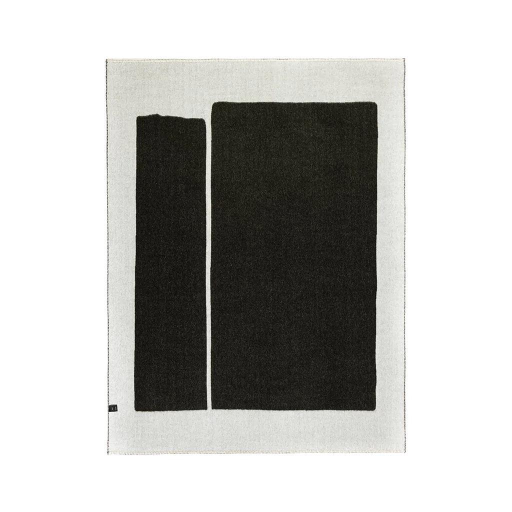 BLACKSAW TEXTILES - Generation Reversible Throw - Black/Ivory