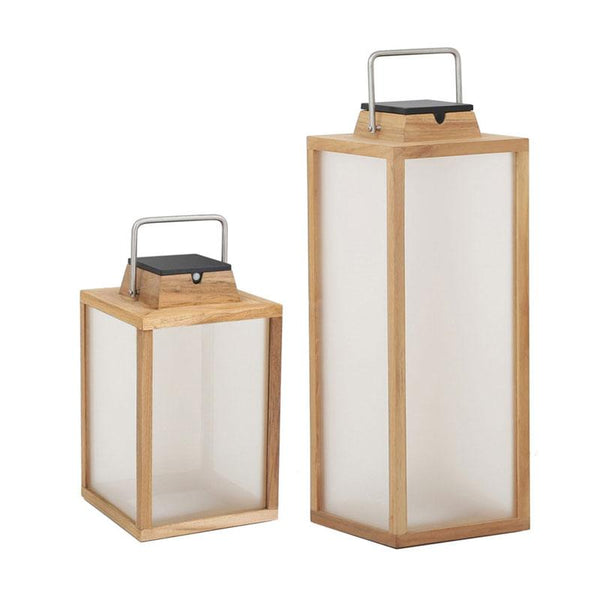 Les Jardins LIGHTING - Tradition Teak Solar Powered Outdoor Lantern